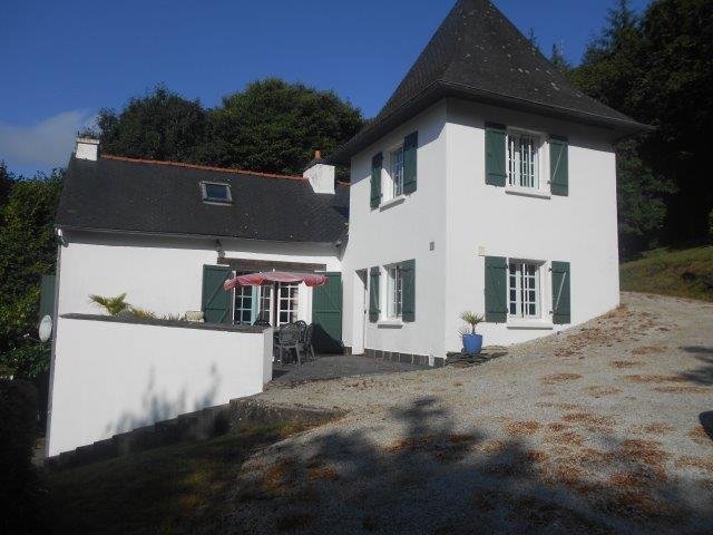 AHIB-1-JS2821 Caurel 22530 Striking 3 bedroom detached house with 1.5 hectares of land and view of Guerledan!