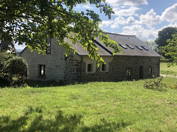 AHIB-1-11643-G Plenee Jugon 22640 Detached 3 bedroom farmhouse 15 mins from Lamballe with 1625m2 garden